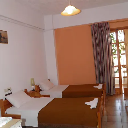 Aparthotel Galaxias 3*