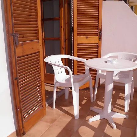 Aparthotel Galaxias 3*