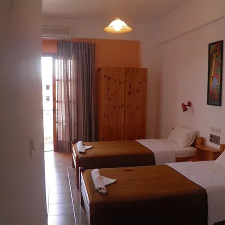Aparthotel Galaxias 3*